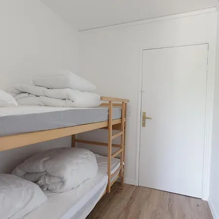 Apartment A 50 M De La *